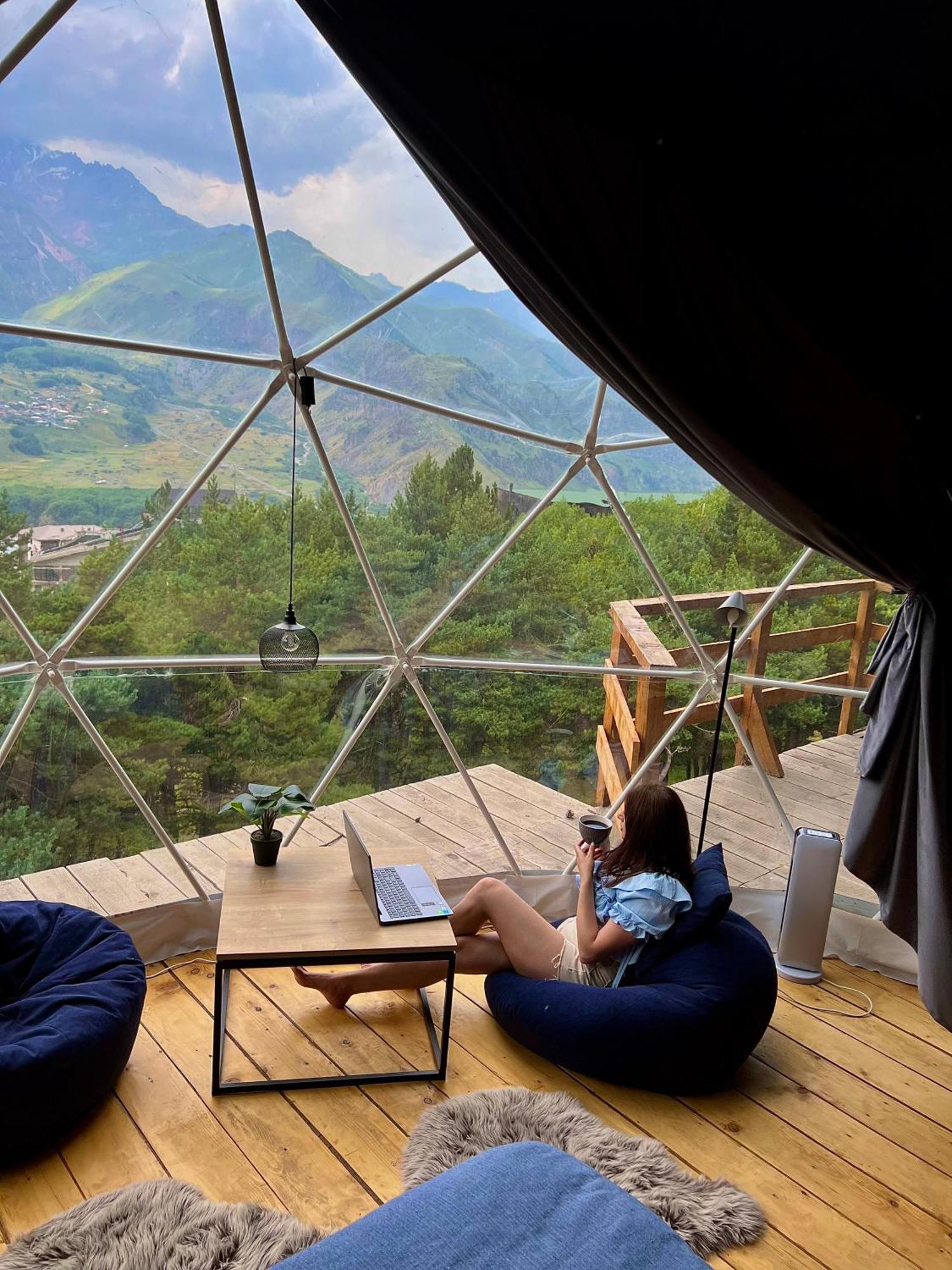 Luxury tent Elia Glamping Stepantsminda